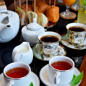 Hotel Tea Queens, Hatton